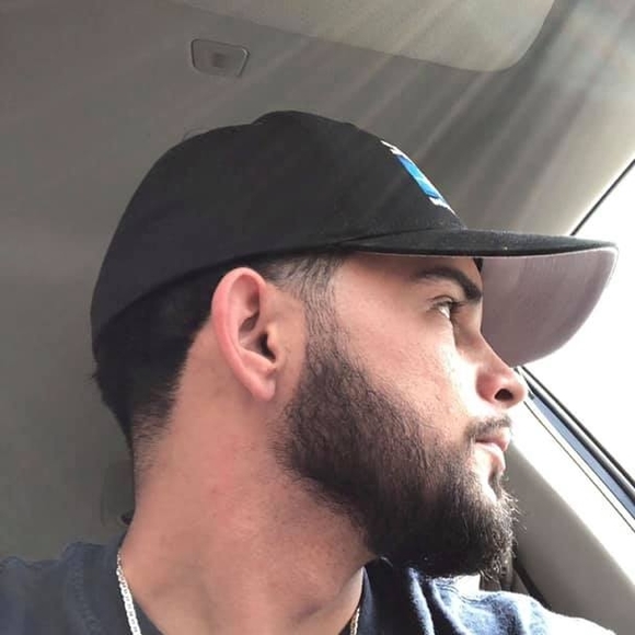 Meet your Posher, Teejay - Picture 1 of 1